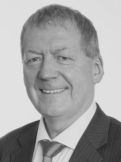 Professor Thomas MacDonald
